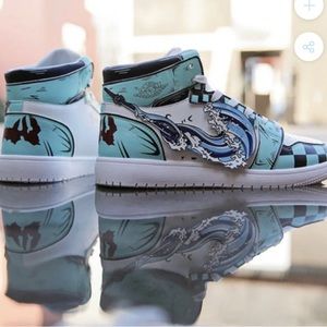 Anime demon slayer inspired shoes size 6-1/2